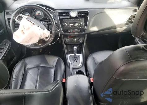 2013 Chrysler 200 Limited z USA, uszkodzony, nr VIN 1C3CCBCG7DN759783